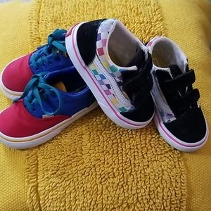 2 pair of vans shoes size 7